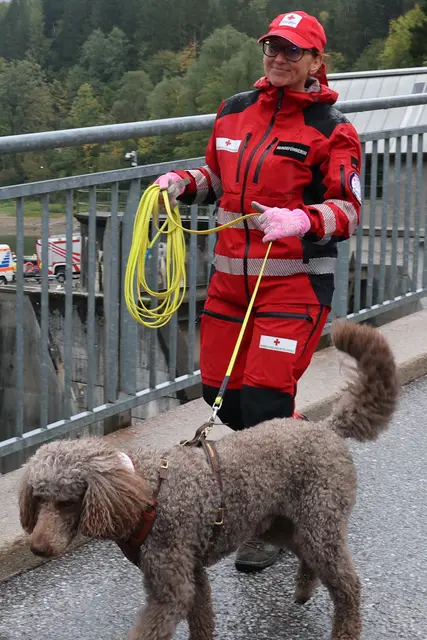 TENT 26: Große Katastrophenschutzübung der Bezirkshauptmannschaft Hallein mit mehr als 400 Einsatzkräften von Feuerwehr, Bergrettung, Wasserrettung, Höhlenrettung, Rotes Kreuz und Polizei im Wiestal.  | Foto: Land Salzburg / Franz Neumayr