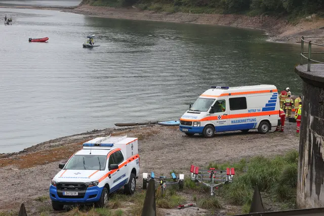 TENT 26: Große Katastrophenschutzübung der Bezirkshauptmannschaft Hallein mit mehr als 400 Einsatzkräften von Feuerwehr, Bergrettung, Wasserrettung, Höhlenrettung, Rotes Kreuz und Polizei im Wiestal.  | Foto: Land Salzburg / Franz Neumayr