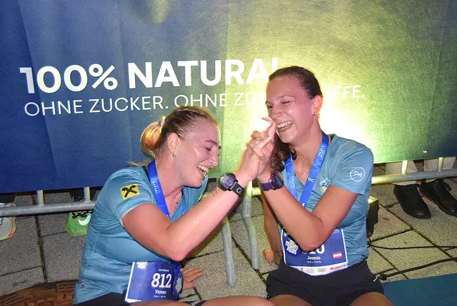 Laufsportglück nach dem Rennen des "2. Soda Zitron Night Run" in Kufstein. | Foto: Schwaighofer