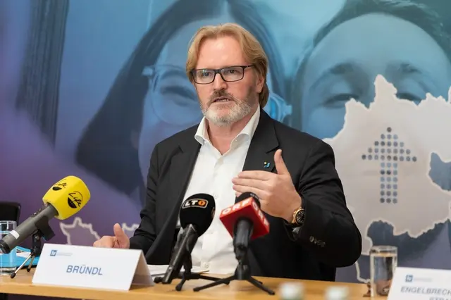 IVOÖ-Präsident Thomas Bründl stellt klar, dass Oberösterreich das industrielle Kraftzentrum und der wichtigste Exportmotor Österreichs sei.  | Foto: IV OÖ/Pelzl