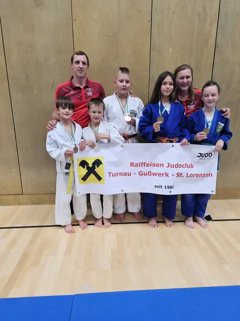 Bei den steirischen Meisterschaften in Frohnleiten freute sich der Judoclub über zahlreiche Medaillen.  | Foto: Raiffeisen Judoclub