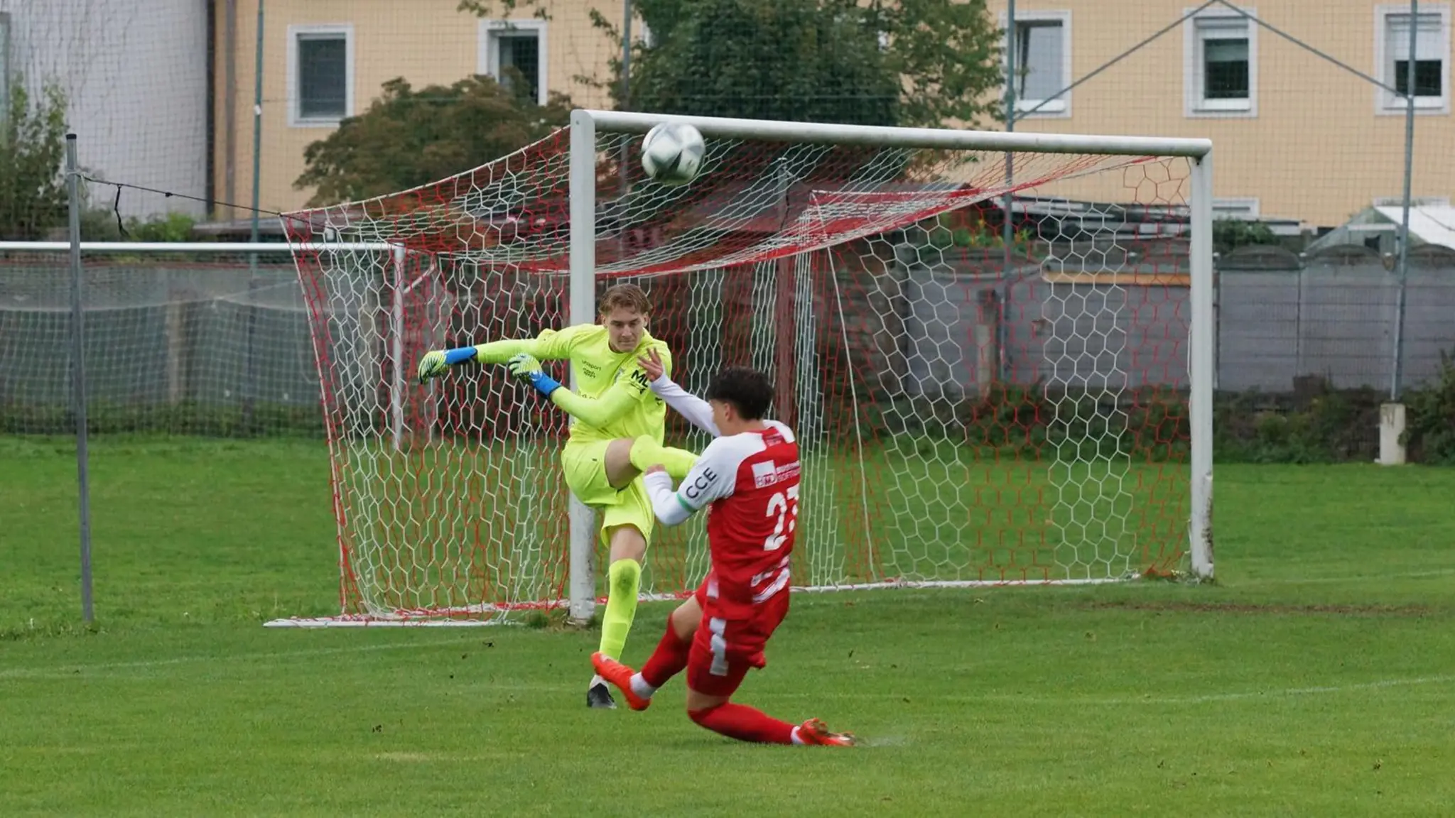 1st Division East: Clear 5-1 home win: Vorwärts Steyr 1b leaves St ...