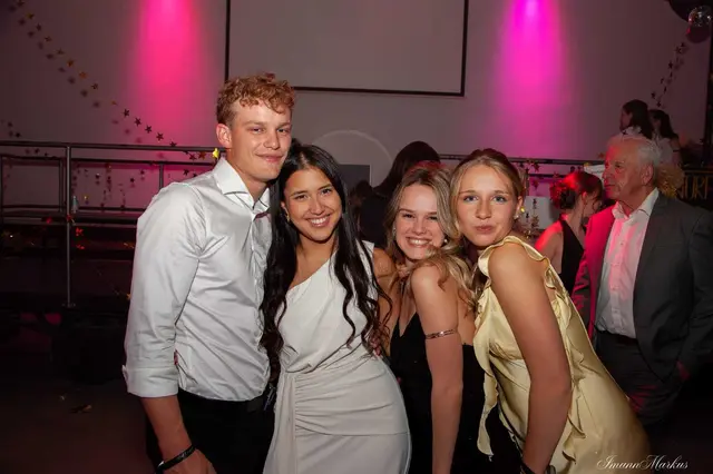 Die jungen Ballgäste erlebten einen unvergesslichen Abend. | Foto: Markus Imann