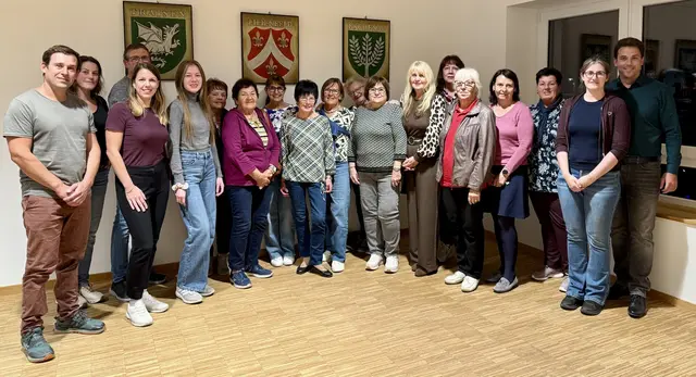 Vielversprechend war das Interesse beim Kick-off-Event der Gesunden Gemeinde Lilienfeld, zu dem nicht nur interessierte Bürger, sondern auch Lilienfelder Fitnesstrainer, Physiotherapeuten, Diätologen und Sportvereinsobleute kamen. Zudem brachten sich auch GR Helga Krickl, STR Patricia Rauscher und Bürgermeister Manuel Aichberger ein.  | Foto: GM Lilienfeld