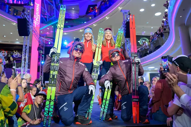 Österreichs Winterstars am Catwalk in Löffler-Kleidung. | Foto: Löffler