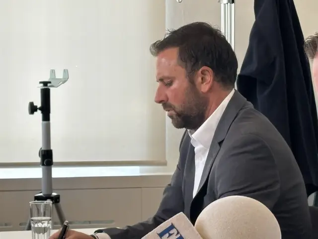 LA Georg Dornauer war zwischen 2022 und 2024 als Landesrat für das Projekt verantwortlich. Er fordert ein MCI Neu. | Foto: MeinBezirk