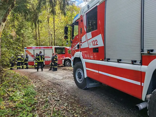 Florianis am Einsatzort. | Foto: Freiwillige Feuerwehr Zell-Gurnitz