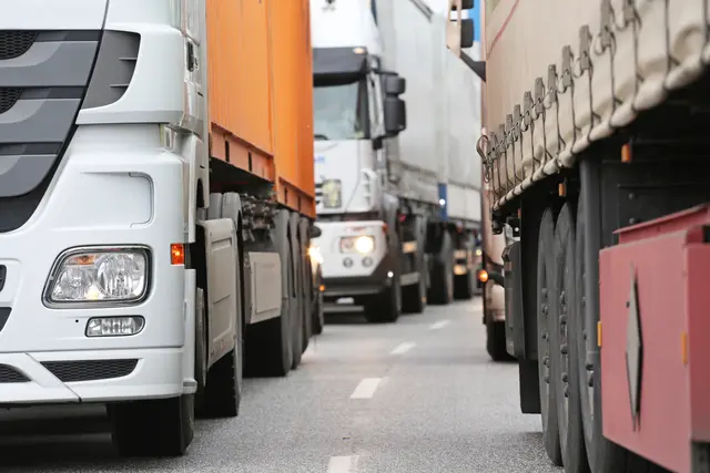 Der Straßengüterverkehr ist 2025 bereits das vierte Jahr in Folge zurückgegangen. (Symbolbild) | Foto: Canetti/Smarterpix