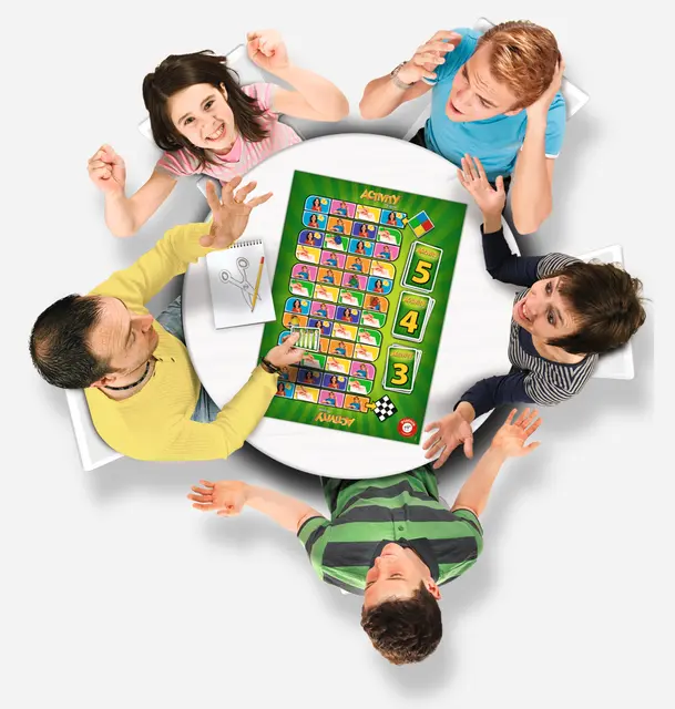 „Activity Original“ im neuen Gesicht ist für drei bis 16 Personen ab 12 Jahren geeignet, die Spieldauer beträgt rund 60 Minuten – Activity ist ab sofort im Spielwarenfachhandel erhältlich und kostet 49,95 Euro. | Foto: Piatnik
