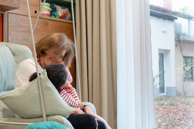 Interessierte können auf der Freiwilligenmesse mit zahlreichen Organisationen und initiativen in Kontakt treten. Mit dabei ist auch das Währinger Kinderpallaitivzentrum. Im Wiener Rathaus informiert das Team über die ehrenamtliche Mitarbeit. | Foto: Stefanie Steindl