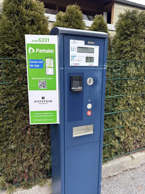 Ab April bzw. Mai wurden neue Parkautomaten schrittweise in Kufstein installiert.  | Foto: Barbara Fluckinger