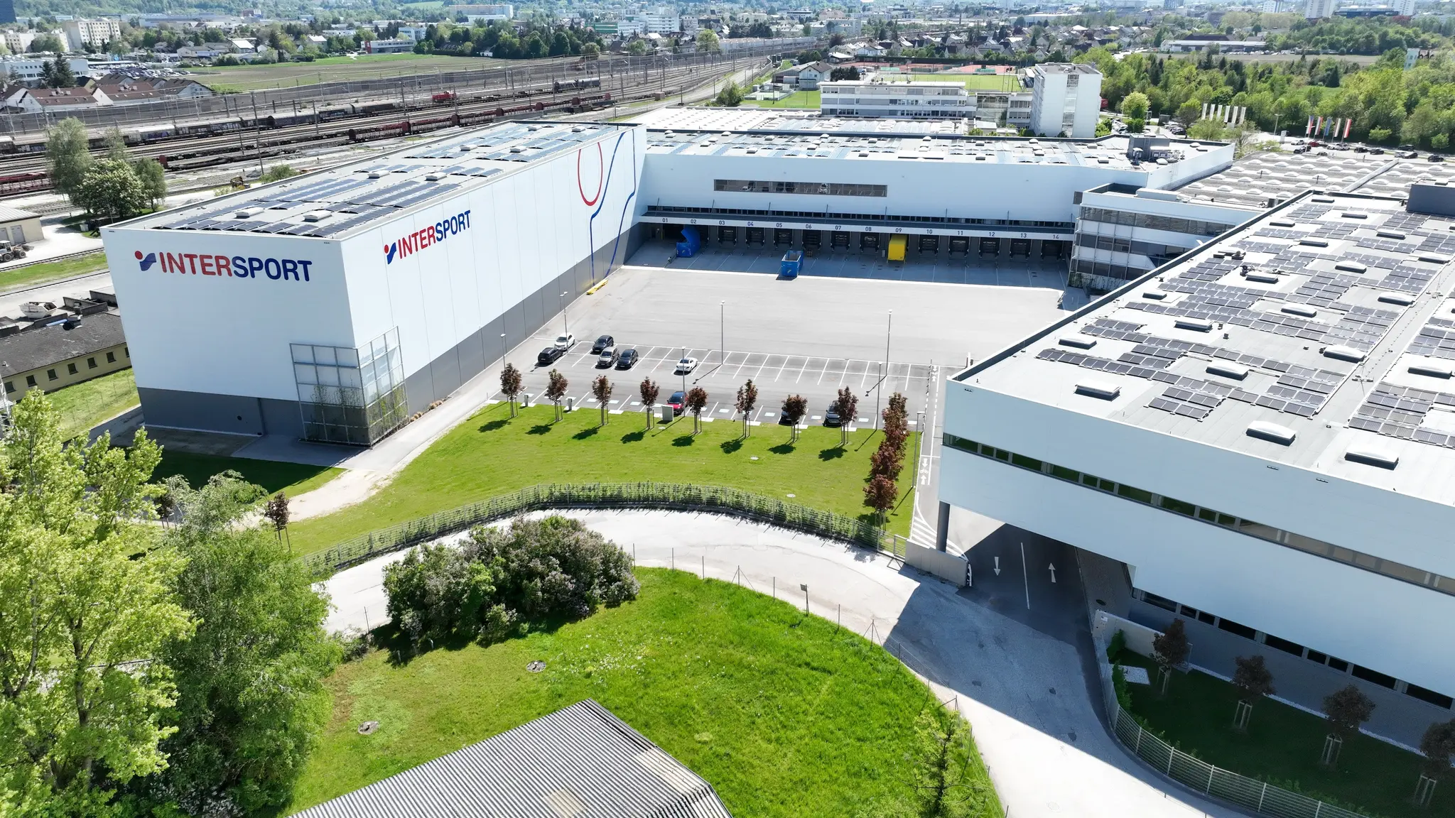 Successful year for Intersport: sporting goods retailer increases sales to ...