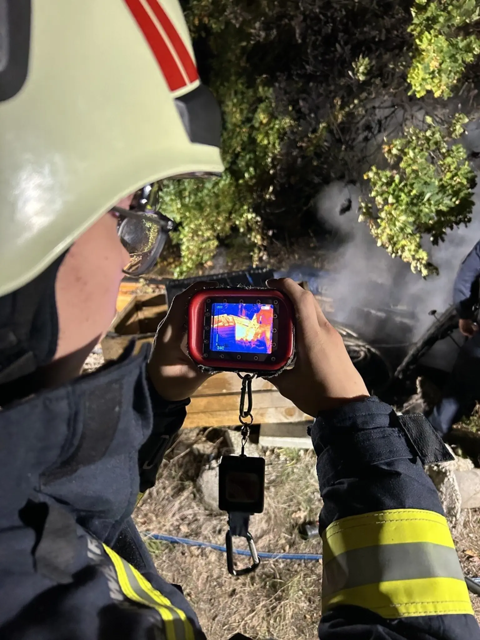 Freistadt: Brand eines Holzhaufens rasch unter Kontrolle gebracht