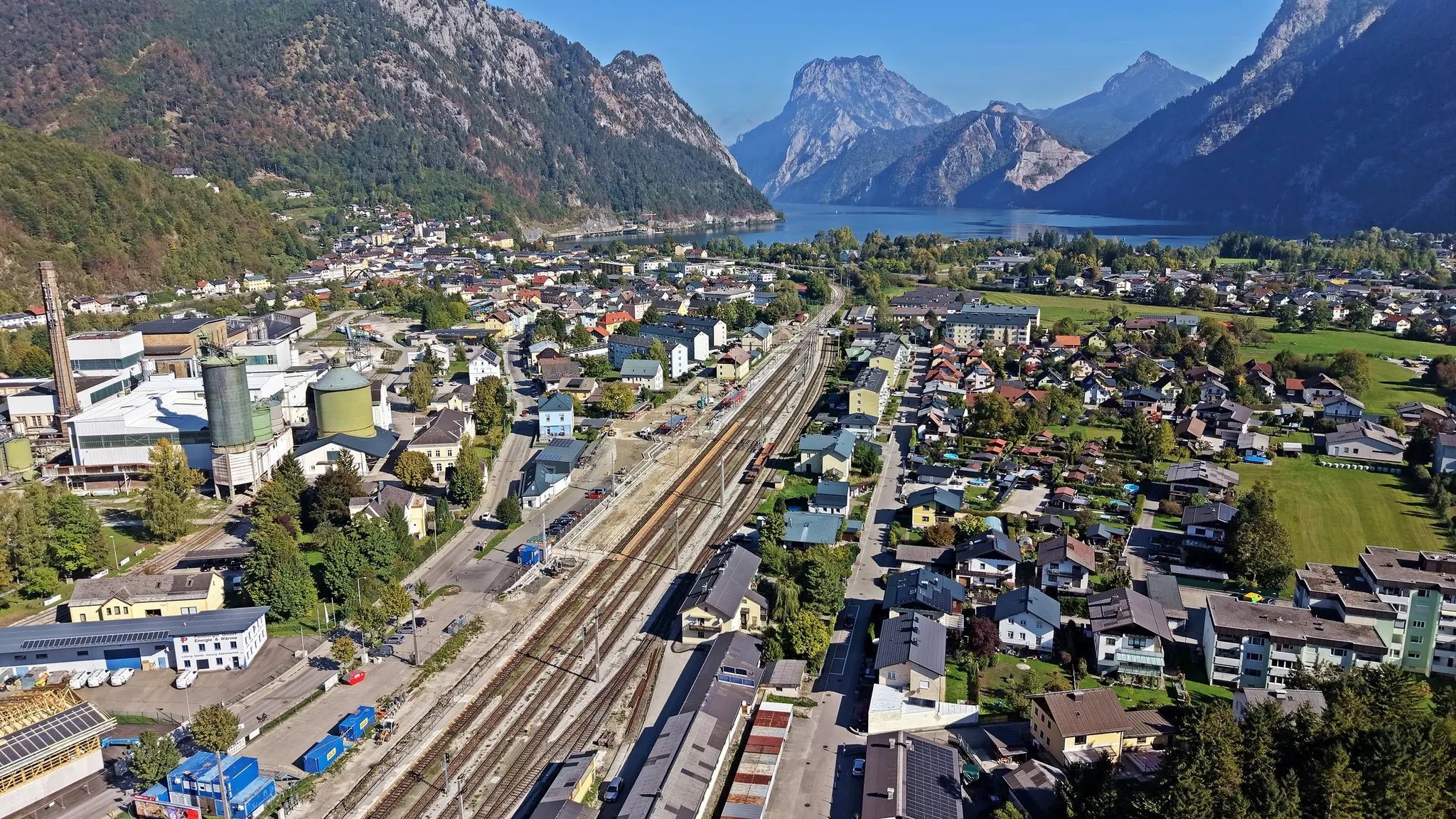 Please note the rail replacement service: Ebensee station area is being ...