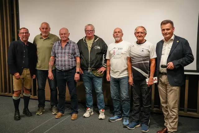 Die Bischofshofener Eisschützen | Foto: Johannes Burger/Stadtgemeinde Bischofshofen