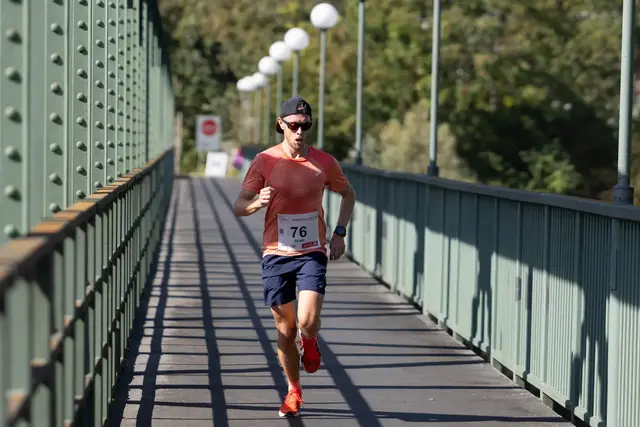 Der Sieger beim Hauptlauf der Herren war Rene Pointner.  | Foto: Evelyn und Helmut Müller