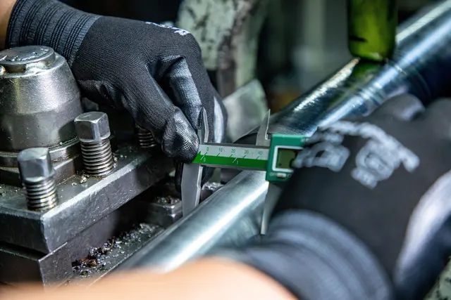 Damit aus einer guten Idee eine sichere Innovation wird: Technische Standards sorgen dafür, dass neue Entwicklungen zuverlässig funktionieren und über Ländergrenzen hinweg eingesetzt werden können.
 | Foto: Pexels (Symbolbild)