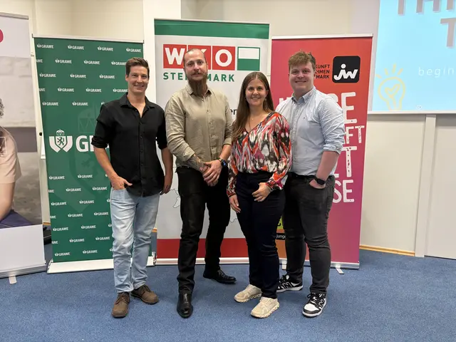 Christopher Kraus (2.v.l.) übernimmt den Vorsitz der Jungen Wirtschaft Deutschlandsberg.