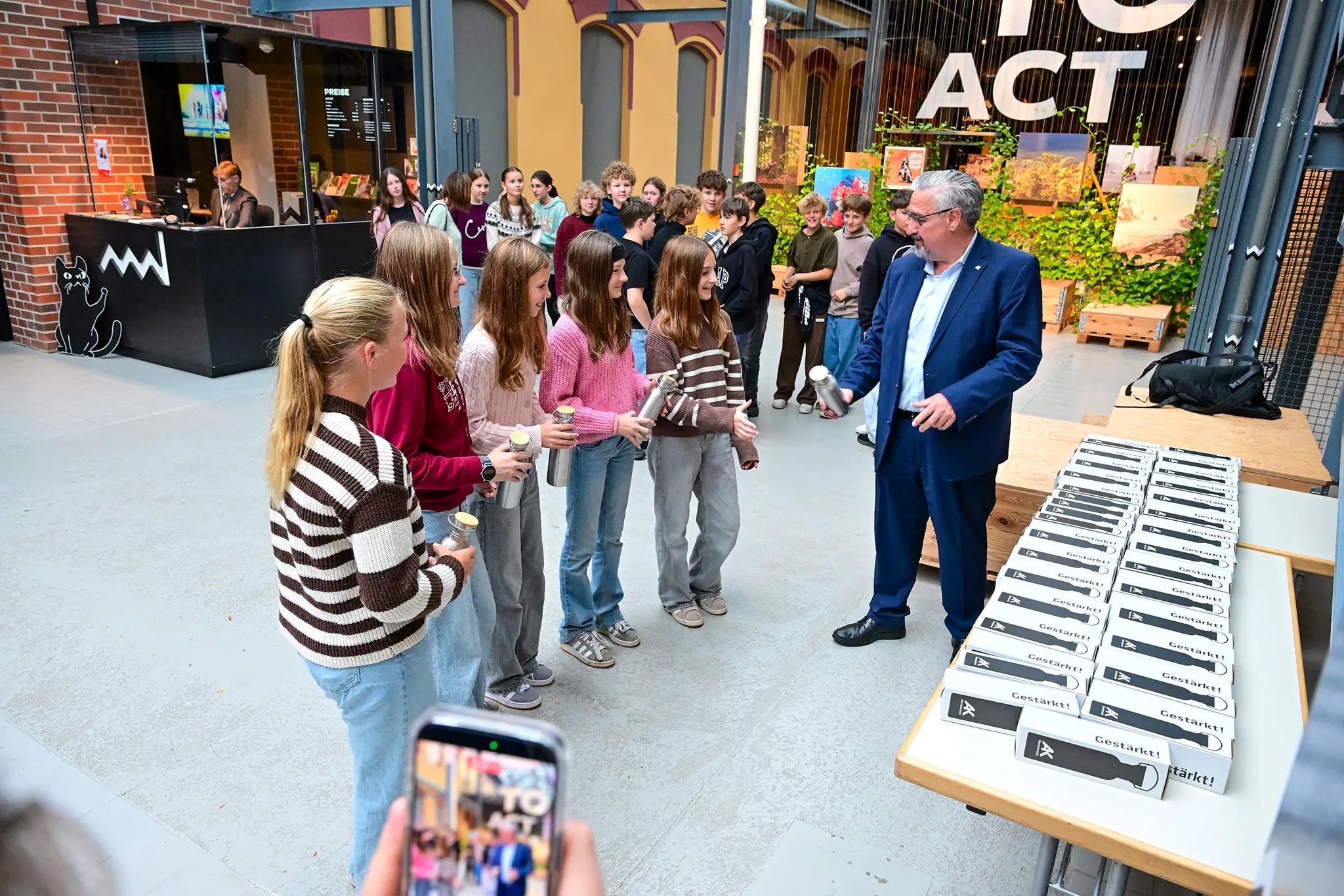 Young people inspired: 10,000 students experience the world of work ...