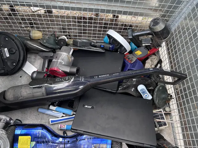 Geräte mit verborgenen Akkus oder Batterien | Foto: Alexandra Goll