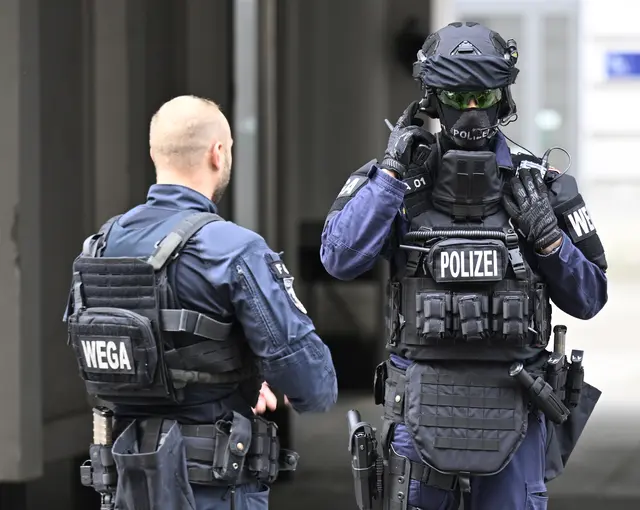 Am Donnerstagvormittag kommt es zu einem Aufgebot an Spezialkräften der Polizei – Grund für Panik gibt es jedoch nicht. Das alles ist Teil einer Großübung. (Archiv) | Foto: APA-Images / APA / HARALD SCHNEIDER
