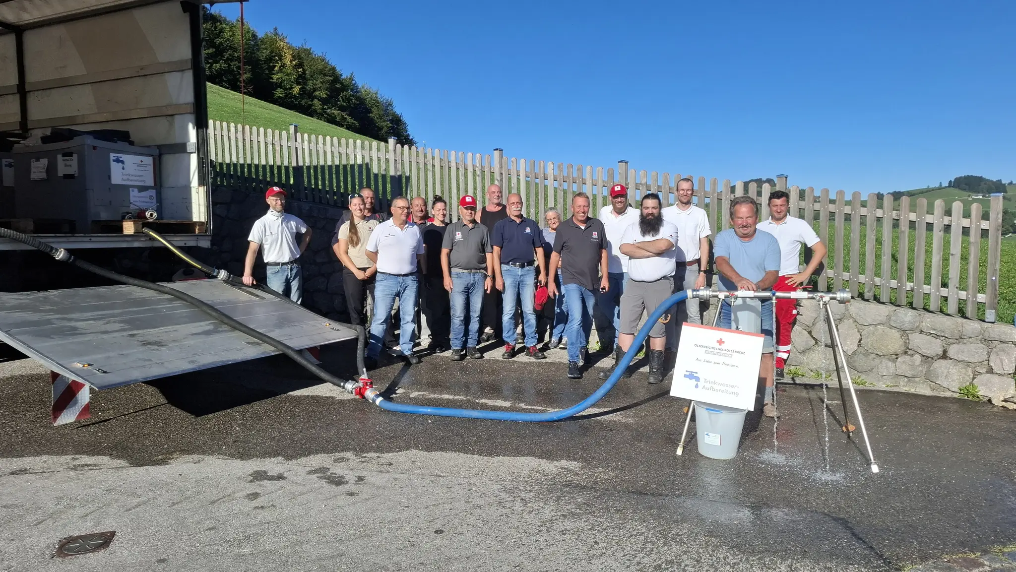 Emergency water supply tested: Red Cross rehearses clean water emergency ...