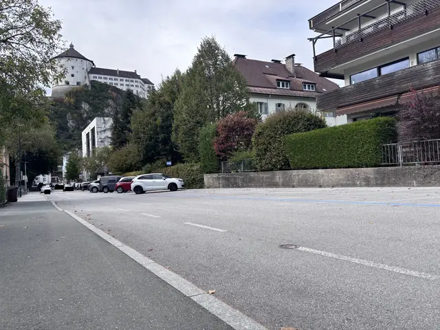 Das Parken in den Kurzparkzonen Kufsteins ist teurer geworden. Das stößt bei manchen Besuchern auf Unverständnis.  | Foto: Barbara Fluckinger
