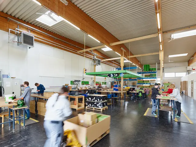 Von der Küche über die Tischlerei bis zur Industrie- und Elektrowerkstatt schnuppern die Jugendlichen in verschiedene Bereiche hinein und testen ihre persönlichen Stärken aus. | Foto: Fokus Mensch