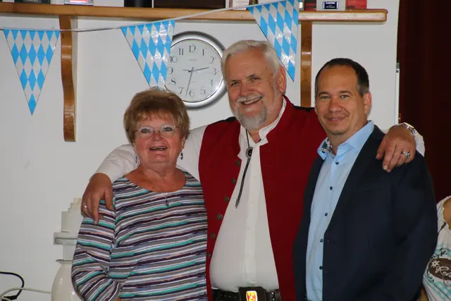 Annemarie, Wolfgang und Vizebgm. Jürgen Jakob 