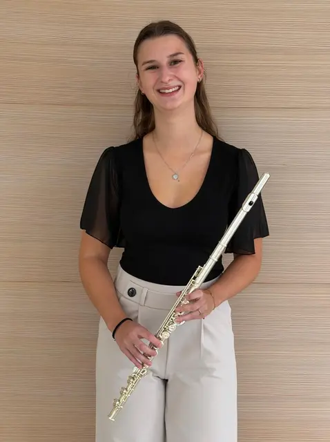 Nora Streif ist sei 2019 Mitglied der Bergmannskapelle Schmitzberg-Ampflwang. | Foto: Streif