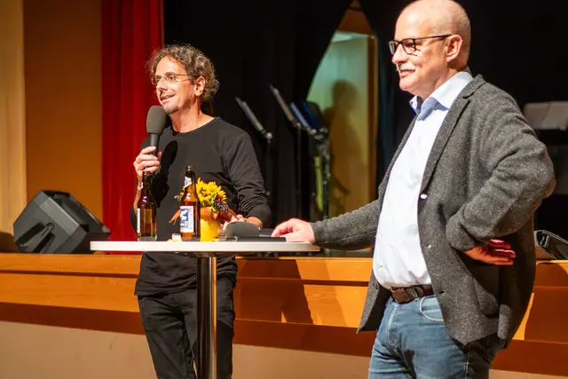 Thomas Zeller (Filmemacher &amp; Fotograf) &amp; Kulturstadtrat Otmar Garschall | Foto: Christine Lechner