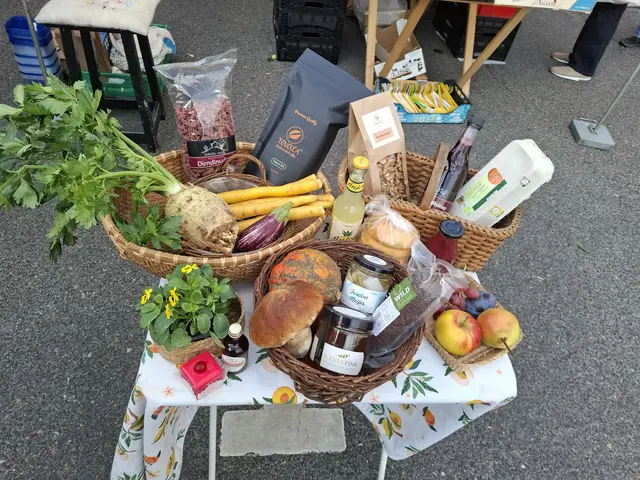Der Gabentisch beim Erntedank am Wochenmarkt Perchtoldsdorf 2026 | Foto: Martha Günzl