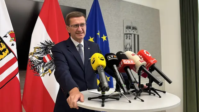 Wirtschafts- &amp; Standortlandesrat Markus Achleitner hat Freitagvormittag seinen Rücktritt verkündet. Der 57-Jährige bleibt die nächsten vier Wochen noch für eine geordnete Übergabe im Amt.  | Foto: MeinBezirk/Ingo Till