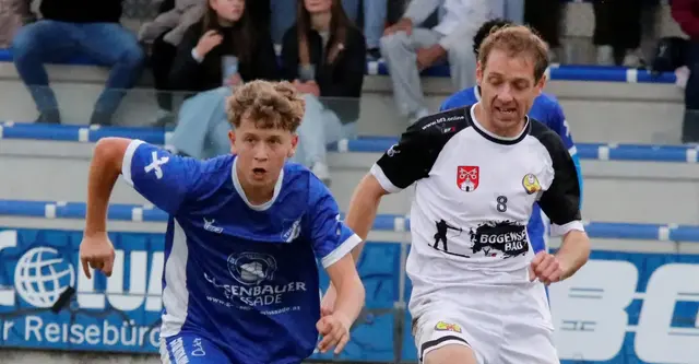 Tobias Rammer (Wartberg, l.) vs. Mario Mühlehner (Bad Zell). | Foto: MeinBezirk Freistadt