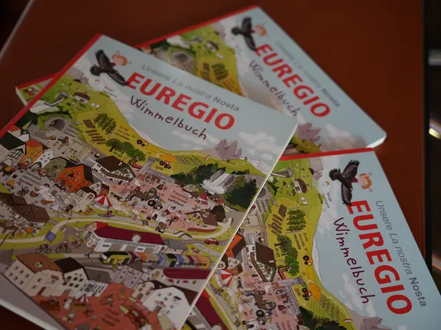 Das neue Euregio-Wimmelbuch kann ab sofort für Buchvorstellungen in Schulen, Bibliotheken und Buchhandlungen gebucht werden. Beim Tag der offenen Tür des Landes Tirol am 26. Oktober in Innsbruck haben Kinder zudem die Möglichkeit, das Buch kennenzulernen und mit etwas Glück eines der Exemplare zu gewinnen. | Foto: Euregio/Armin Gluderer
