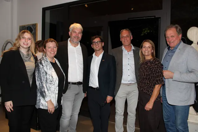 Die Gastgeber-Familie Wimmer mit Stefan Temmel, Christian Gollob, Karin Herz und Erwin Dirnberger | Foto: René Lederer