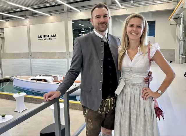Andreas Schöchl, Geschäftsführer des Yachtbauunternehmens Sunbeam Yachts, mit seiner Ehefrau Beatrice Schöchl-Daumiller. | Foto: MeinBezirk/Barbara Ebner