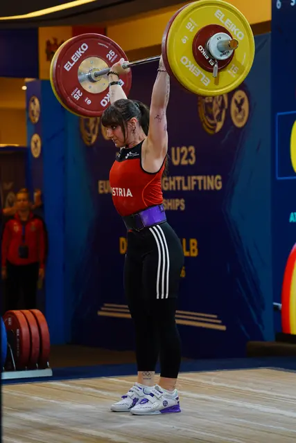 Victoria Steiner gewann mit 186 Kilogramm im Zweikampf die B Gruppe der U23 bis 69 Kilogramm und belegte in der Gesamtwertung Rang 13. | Foto: Conny Högg