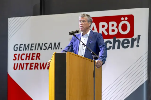 ARBÖ-Präsident Peter Rezar bei seiner Rede in Neutal. | Foto: ARBÖ / Robert Brünner