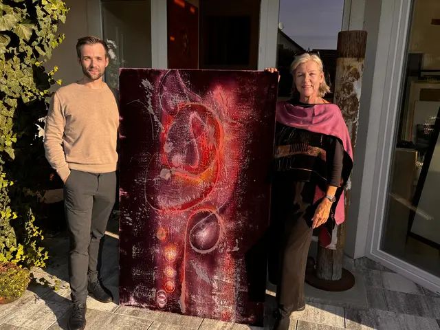 Lisa und Lukas Bäck. Dieses Bild ("Lambada") ist eines von Lisa Bäcks jüngsten Werken. | Foto: Zezula