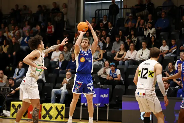 Neuzugang Deaken Stangl steuerte sieben Punkte bei seinem Debüt bei. | Foto: Basketball Austria / B.Kohlmaier