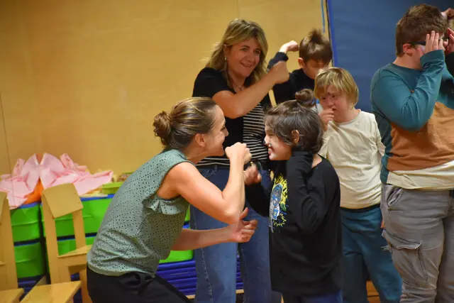 Die Schüerinnen und Schüler der ASO Fügen waren mit viel Eifer bei der Sache.  | Foto: Haun