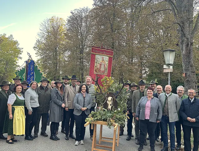 Bernadette Huber, Norbert Thiem, Silvia Godovits, Lisi Nekam, Sabine Lenk, Johann Heindl, Hans Meißl, Sophie Berger, Adam Simayr-Zott, Andreas Berger, Josef Scheiner, Gudrun Sperner-Habitzl, Bernd Kolo, Gerhard Doppelhofer, Johann Nemetschek, Gottfried Klinghofer, Christa Helmer, Josef Kohzina, Dieter Schwarz, Roman Oppenauer, Thomas Grießl, Manfred Schulz. | Foto: Christine Kohzina 