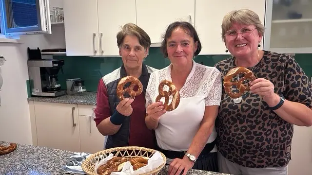 Kulinarische Köstlichkeiten durften nicht fehlen. | Foto: Ursula Pfisterer