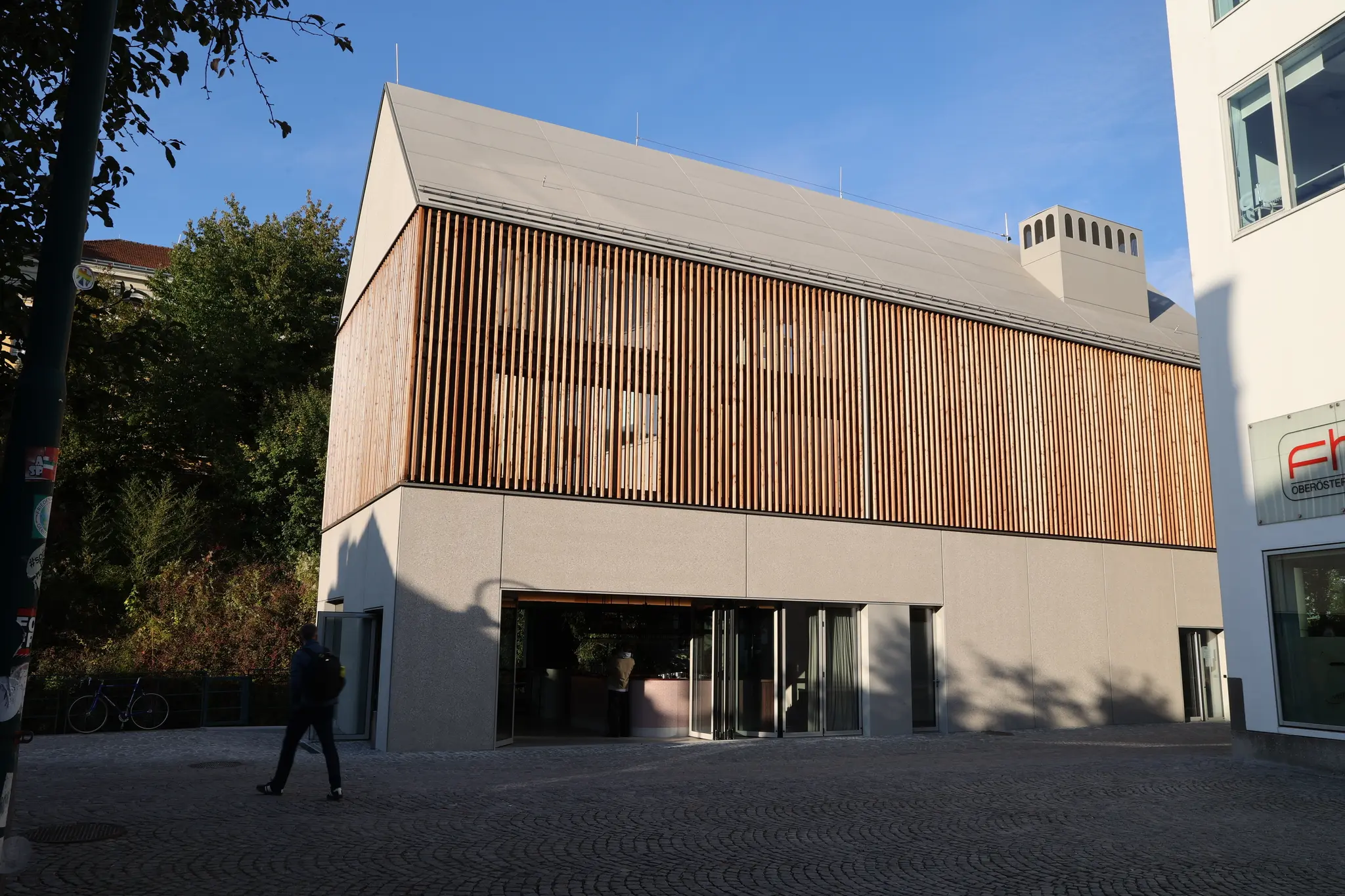 Zeugstätte III is open: New building connects history and the present - | ...