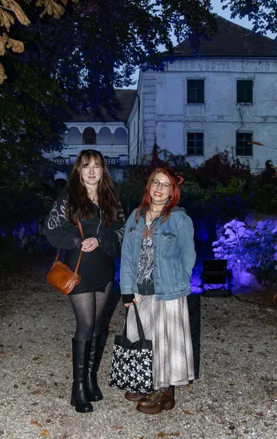 Laura und Melanie. | Foto: MeinBezirk Ried/C. Doms