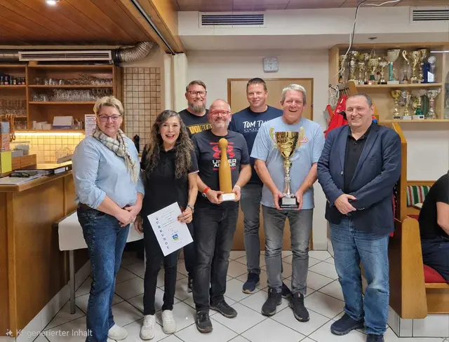Heidi Kronegger, Organisatorin Anita Pils, Jochen Neuwirth, Thomas Stadlhuber, Christian Zecher, Günter Achathaler und Bürgermeister Bernhard-Winkler Ebner (v.li.). | Foto: Union