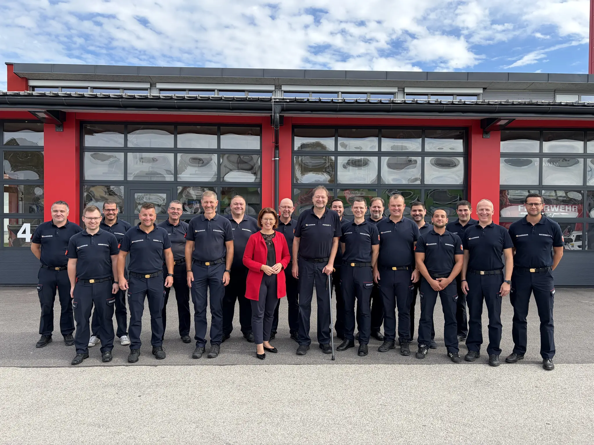 Feuerwehren im Austausch: Landesrätin sucht das Gespräch mit den ...