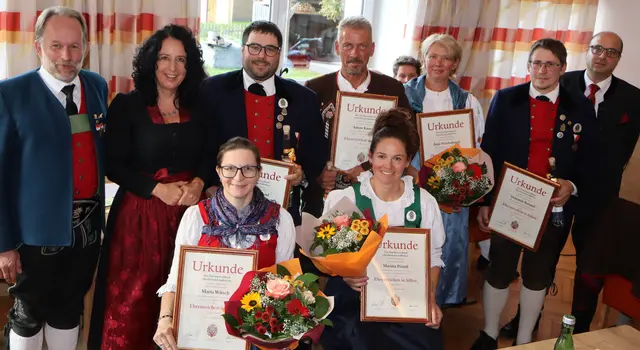 Die Vergabe der Leistungsabzeichen war feierlich, wertschätzend und emotional. | Foto: Tatschl