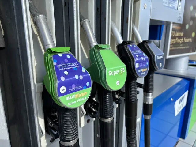 Das Tanken in Österreich schmerzt nach wie vor, obwohl es seit Anfang Oktober die Spritpreisbremse gibt. | Foto: MeinBezirk/Andreas Walcher